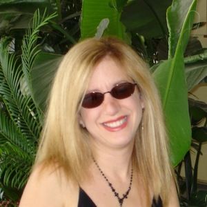 Meet your Posher, Alesa